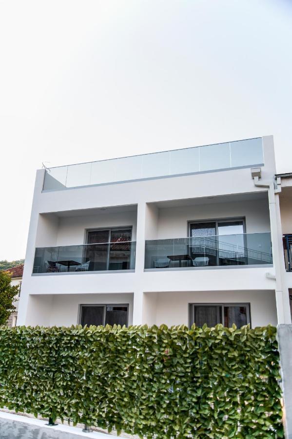 Soko Apartments Huoneistohotelli Soko Herceg Novi Extérieur photo