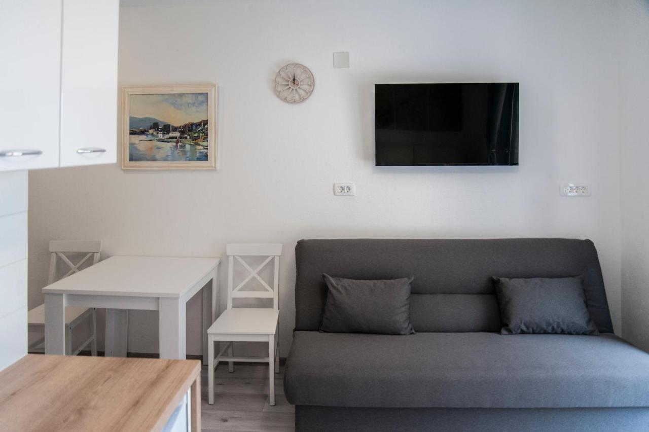 Soko Apartments Huoneistohotelli Soko Herceg Novi Extérieur photo